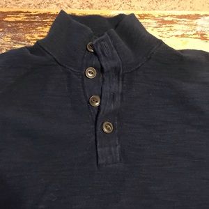 Red Ale 1/4 Buttoned Pullover Size: L